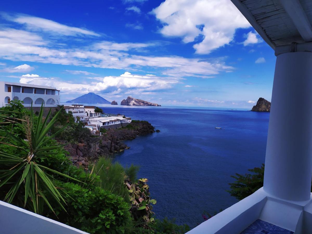 La Piazza Luxury Hotel & Spa Panarea Exteriör bild
